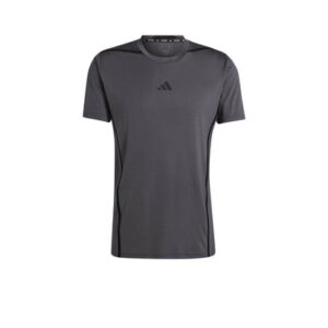 ביגוד אדידס