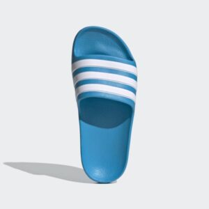 adilette aqua slides kids blue fy8071 02 standard hover
