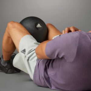 ביגוד אדידס