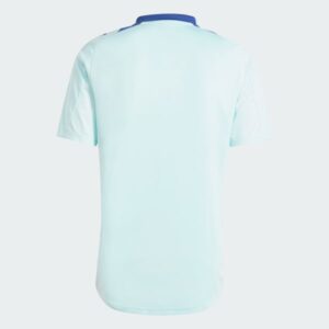 ביגוד אדידס