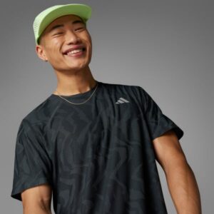 ביגוד אדידס